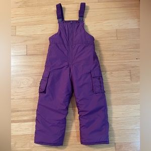 Oshkosh Bgosh one piece purple jumpsuit/ snowsuit/ ski bib / snow pants / Size 6